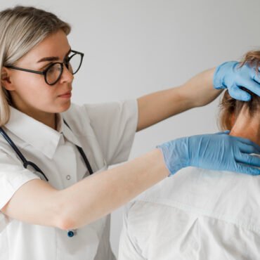 Psoriasis-treatment in ears